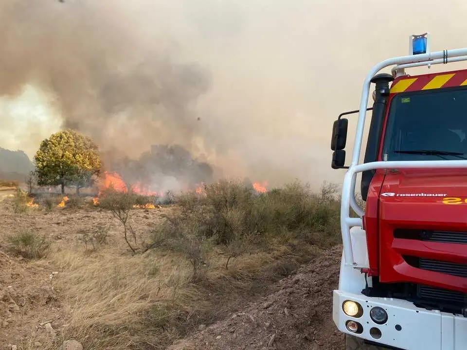 incendio en R&aacute;bano de Aliste (2)