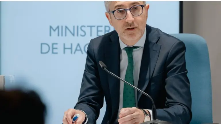 MInistro de Hacienda
