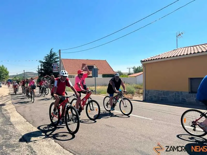 Coreses inaugura sus fiestas con la tradicional marcha a Gallegos_7