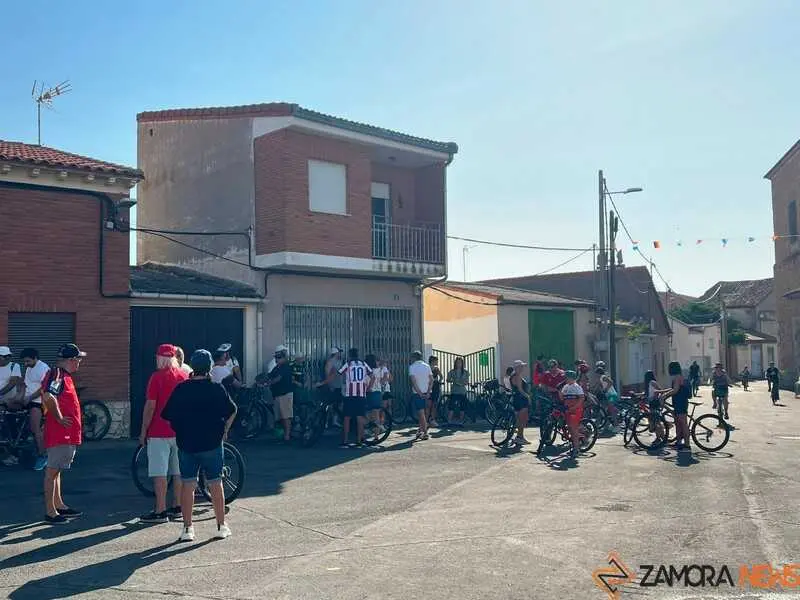 Coreses inaugura sus fiestas con la tradicional marcha a Gallegos_18