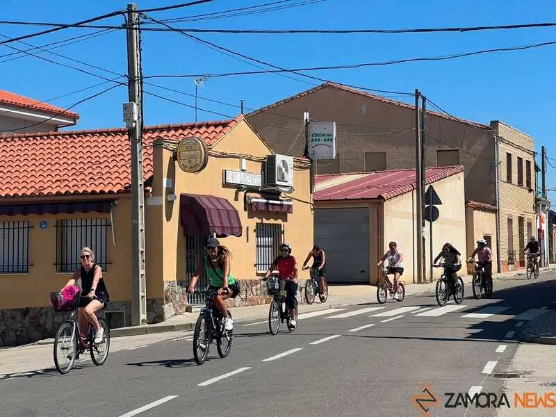 Coreses inaugura sus fiestas con la tradicional marcha a Gallegos_29