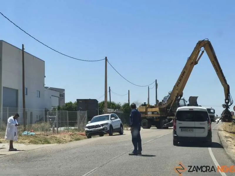 Fuego en la planta de residuos de Roales_30