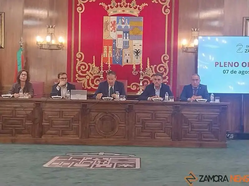 pleno diputaci&oacute;n de Zamora mes de agosto _2