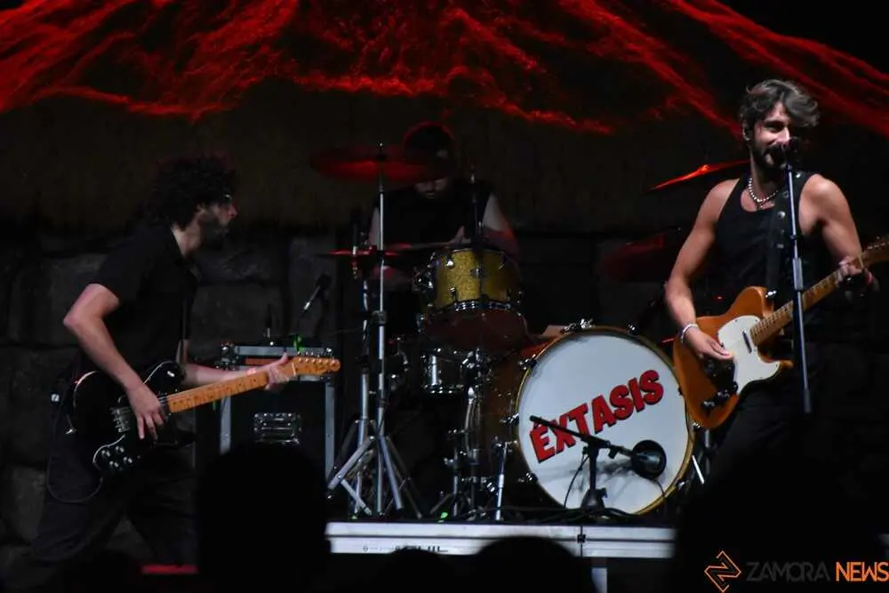 noches de toro carlos ares rosaio cohete extasis _94