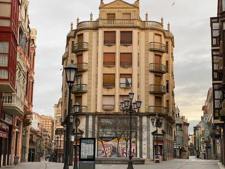 /images/Pisos_plaza_sagasta.jpg