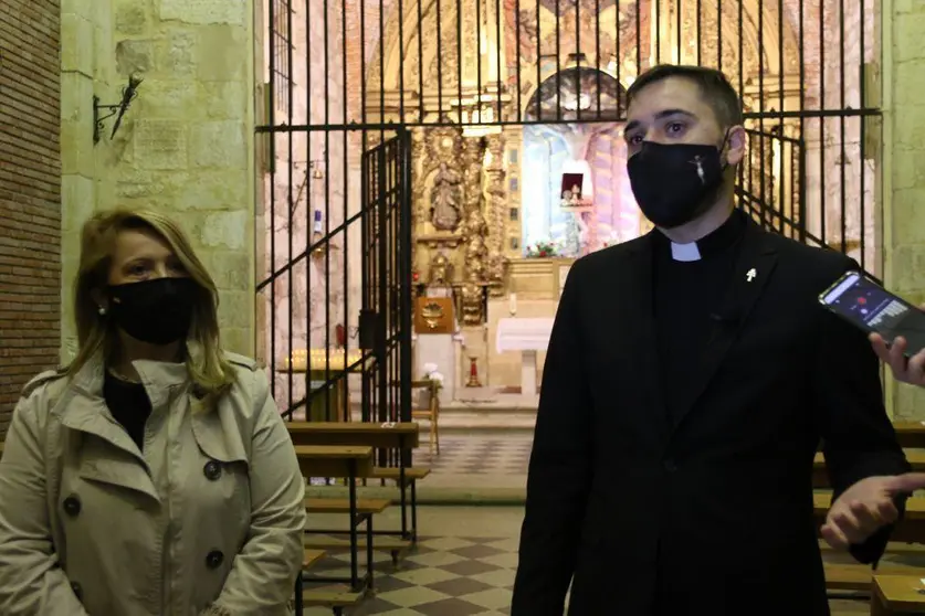 Presentación del novenario del Cristo de Morales.
