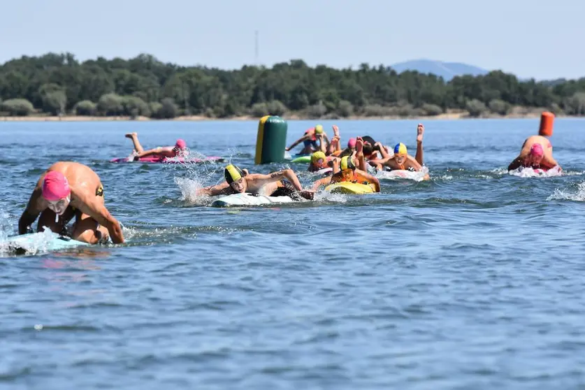 Competicion de salvamento y socorrismo en playa
