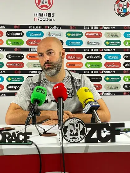 David Movilla en rueda de prensa. | FOTO: Zamora CF