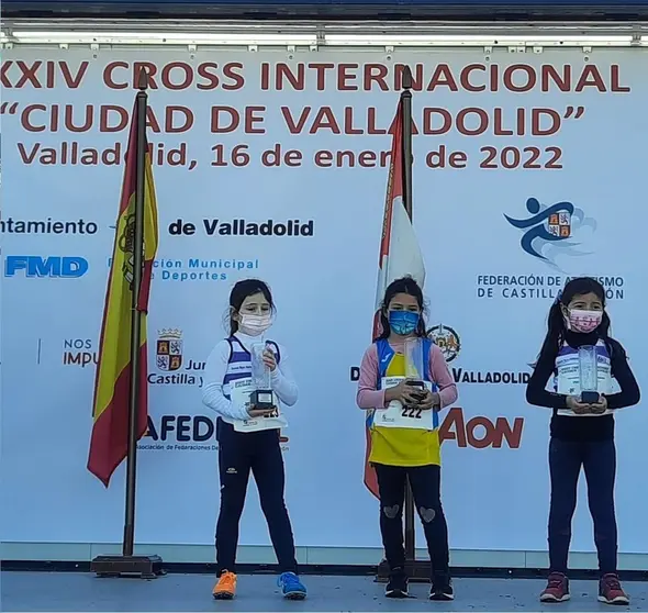 Podium sub 8 Cross Internacional de Valladolid
