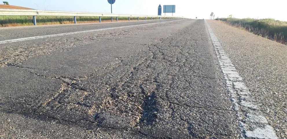 Estado de la carretera entre Riego del Camino y Granja