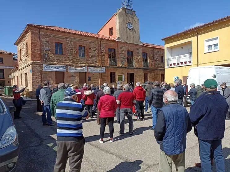 Manifestación en Tábara a favor de la Sanidad Pública