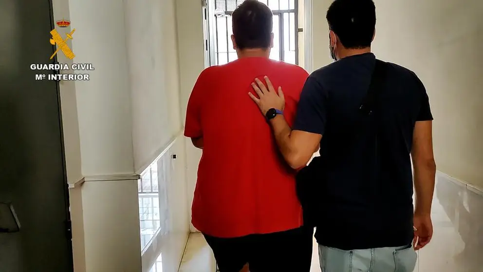 La Guardia Civil detiene a un depredador sexual acusado del abuso de 26 menores con los que contactó a través de conocidas plataformas de videojuegos