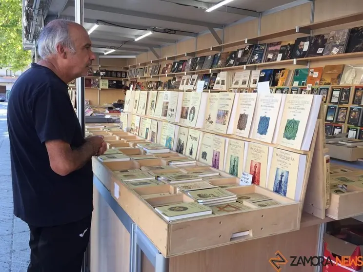 Feria del Libro Antiguo y de Ocasión