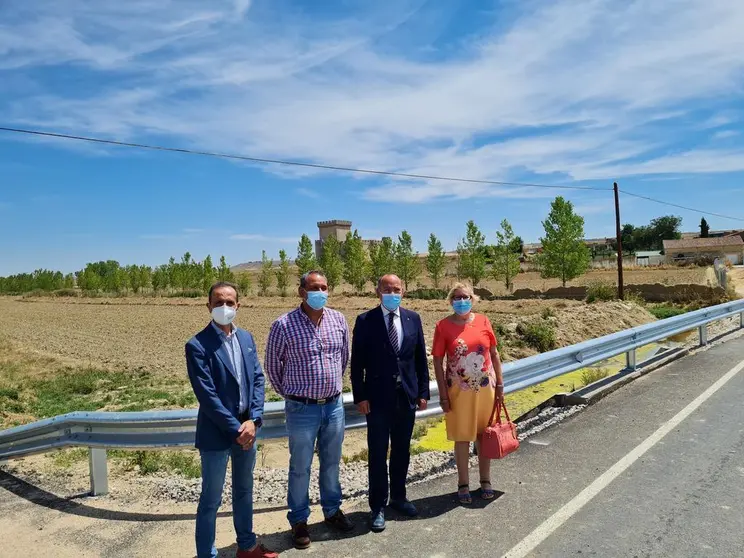 José María Barrios Tejero y José Luis Prieto Calderón durante el acto de recepción de las obras de acondicionamiento