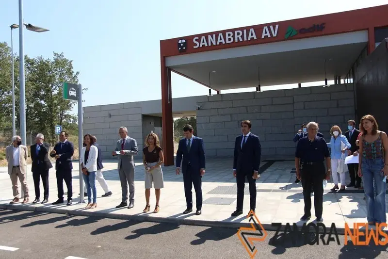 Viaje inaugural del Tren de Alta Velocidad hasta Otero de Sanabria