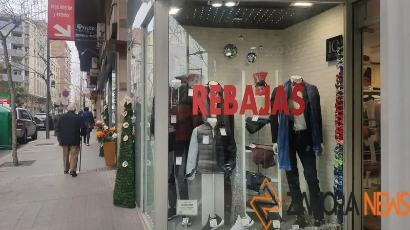 Comercios de Zamora con los anuncios de Rebajas