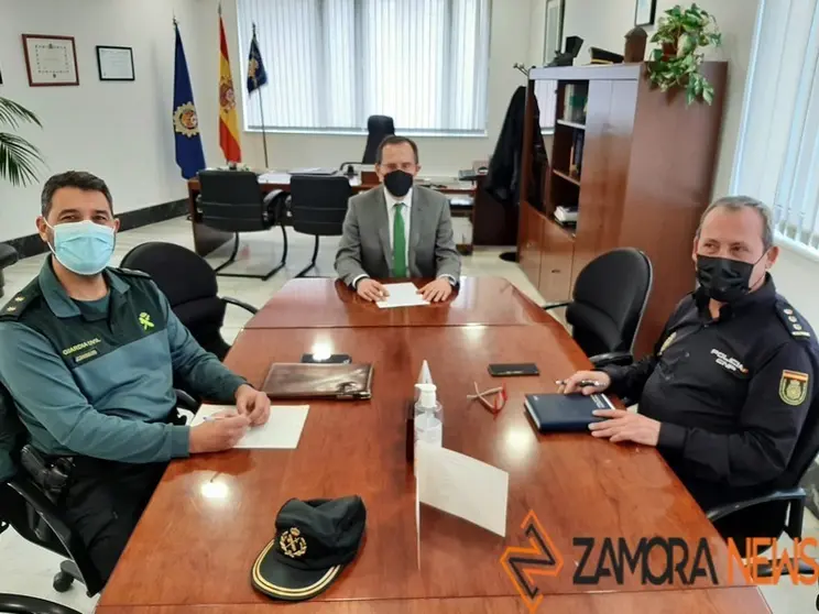 Reunión semanal del subdelegado con las Fuerzas y Cuerpos de Seguridad del Estado.