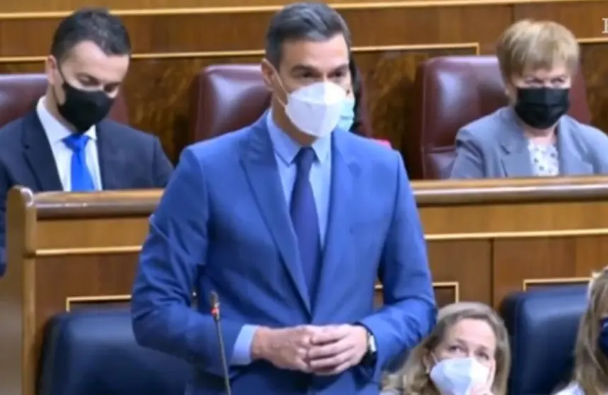 Pedro Sánchez en la sesión de control del Congreso de los Diputados.