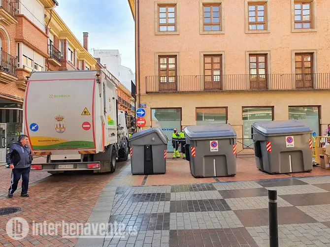 Servicio basuras Ayuntamiento de Benavente. Fotografía. Interbenavente