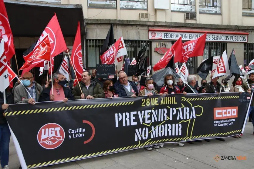 Manifestación de UGT y CCOO Zamora por el 1 de Mayo