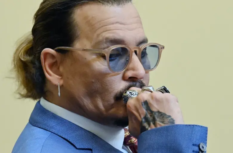 Johnny Depp vía Associated Press