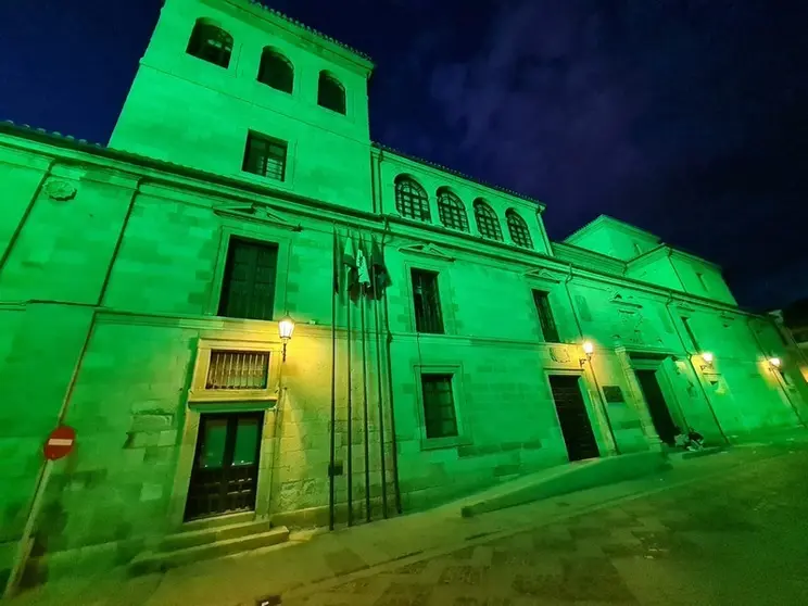 Iluminación en la Diputación por el Día del Farmacéutico