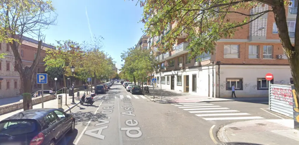 Avenida Príncipe de Asturias con Jiménez de Quesada