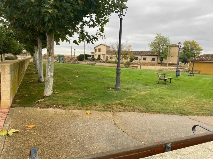 Cs_Villalpando_zona_verde_parque_Los_Toreros_18102022