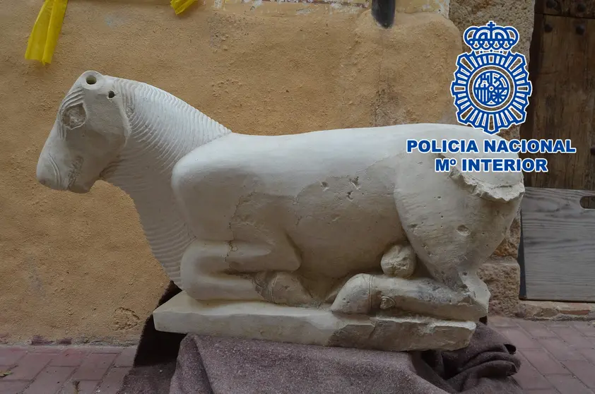 Escultura íbera recuperada. Fotografía: Policía Nacional