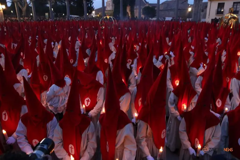 Un libro homenajeará los cien años de historia del Santísimo Cristo de