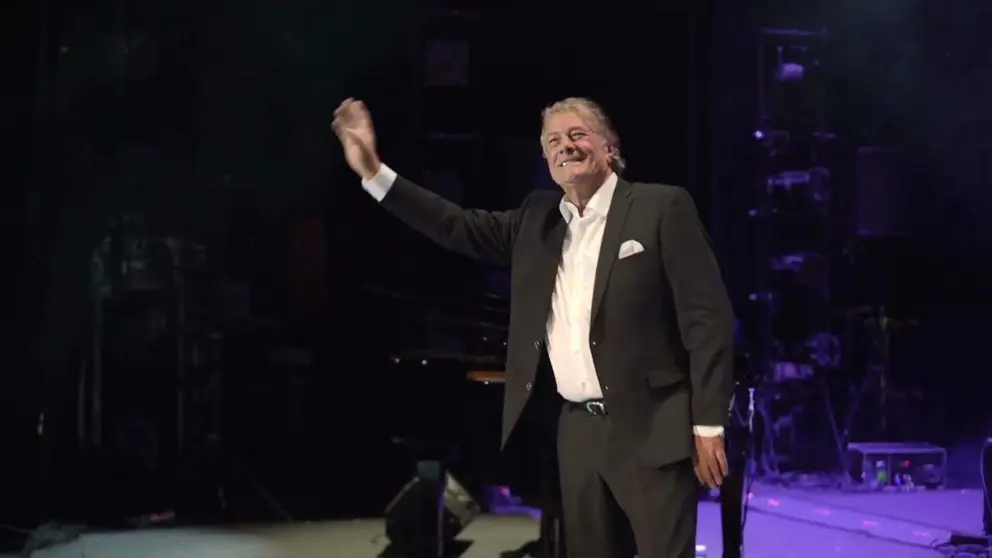 Francisco celebra cuarenta años de éxito con una gira en Zamora