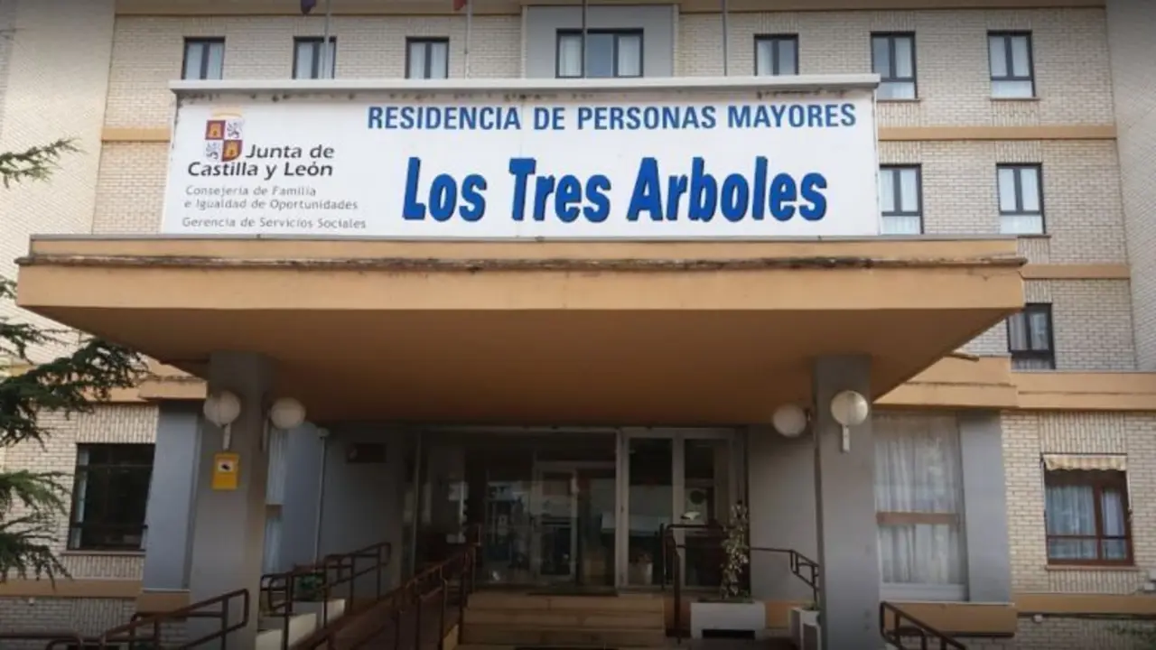 Residencia de los Tres &Aacute;rboles