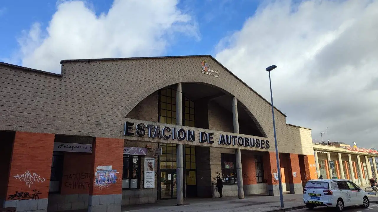 Estaci&oacute;n de autobuses