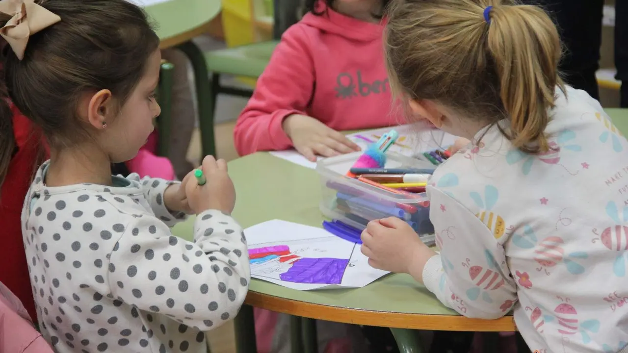 Visita Isabel Blanco al CEIP Obispo Nieto dentro del programa Conciliamos Semana Santa_9