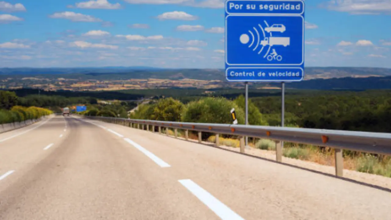 Radar. Fotograf&iacute;a de archivo