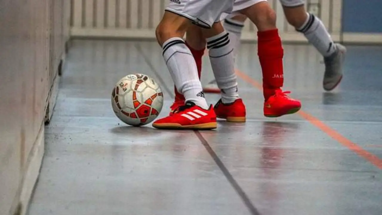 F&uacute;tbol sala. Imagen de archivo