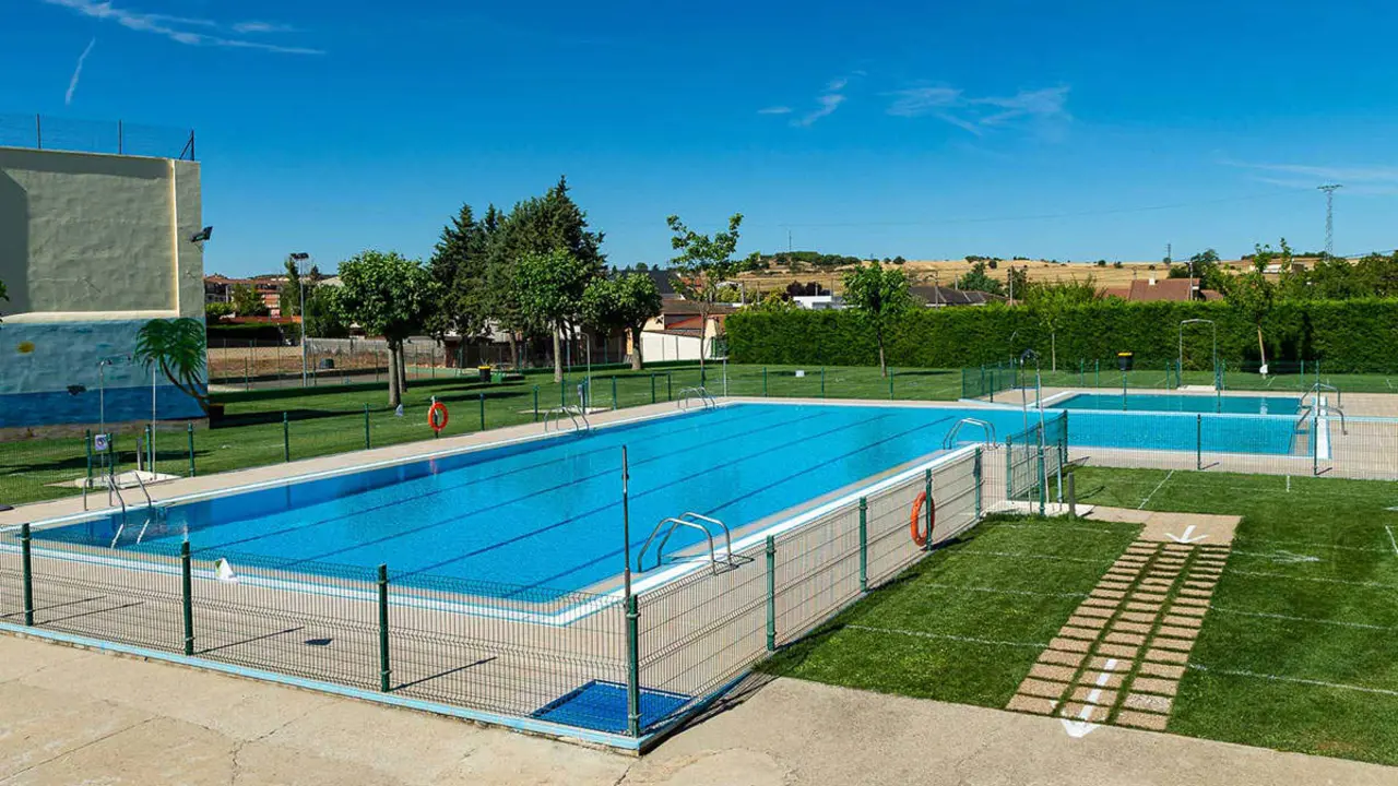 Piscina Corrales del Vino. Imagen Ayuntamiento