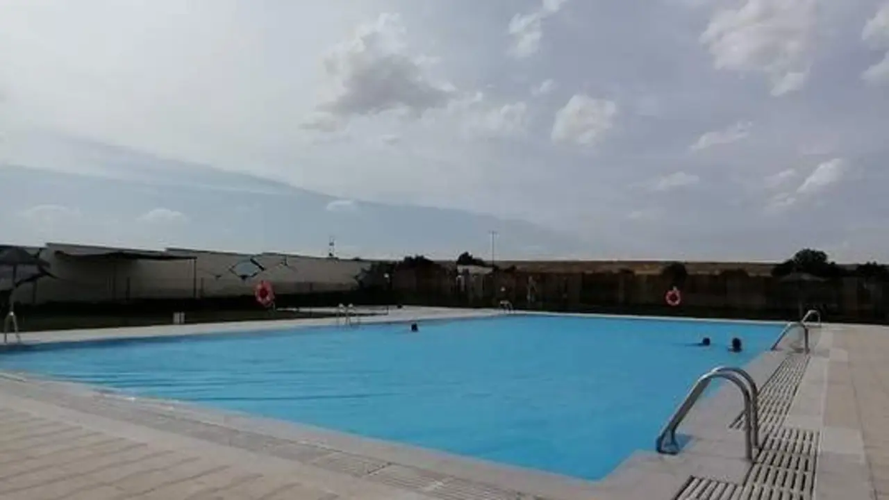 Piscina Fuentesa&uacute;co