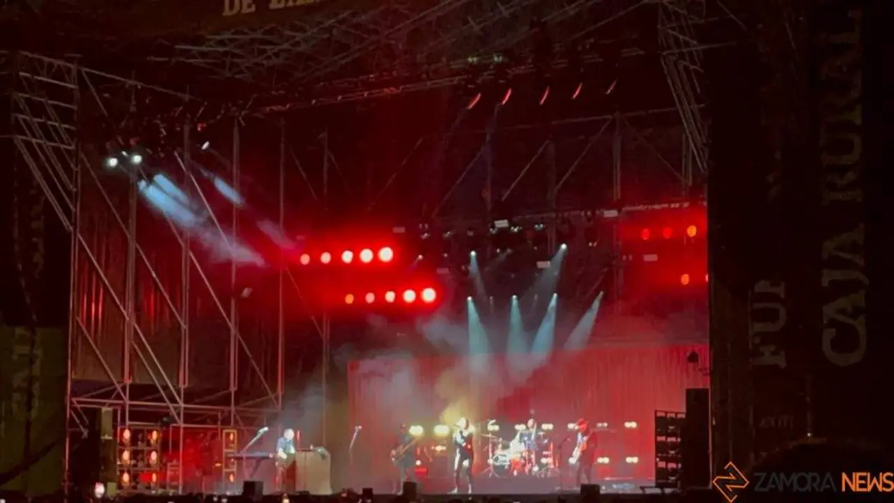 La Oreja de Van Gogh _8. Leire Mart&iacute;nez