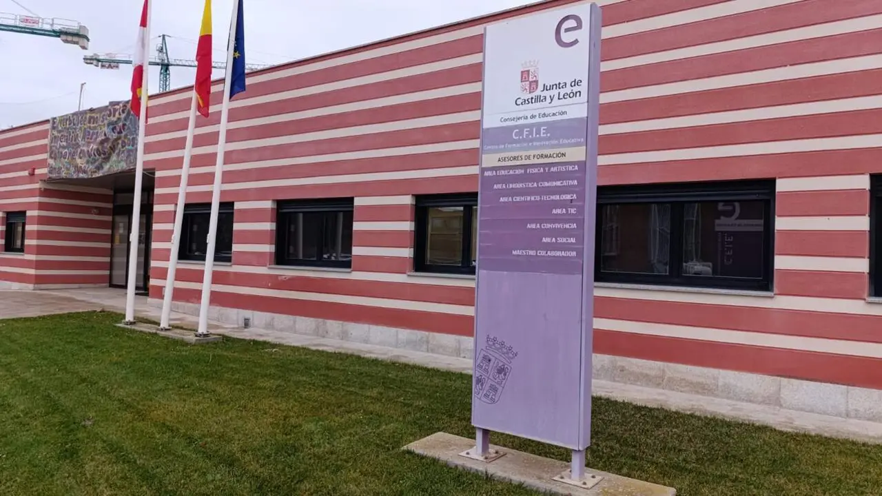 Centro de Formaci&oacute;n del Profesorado e Innovaci&oacute;n Educativa