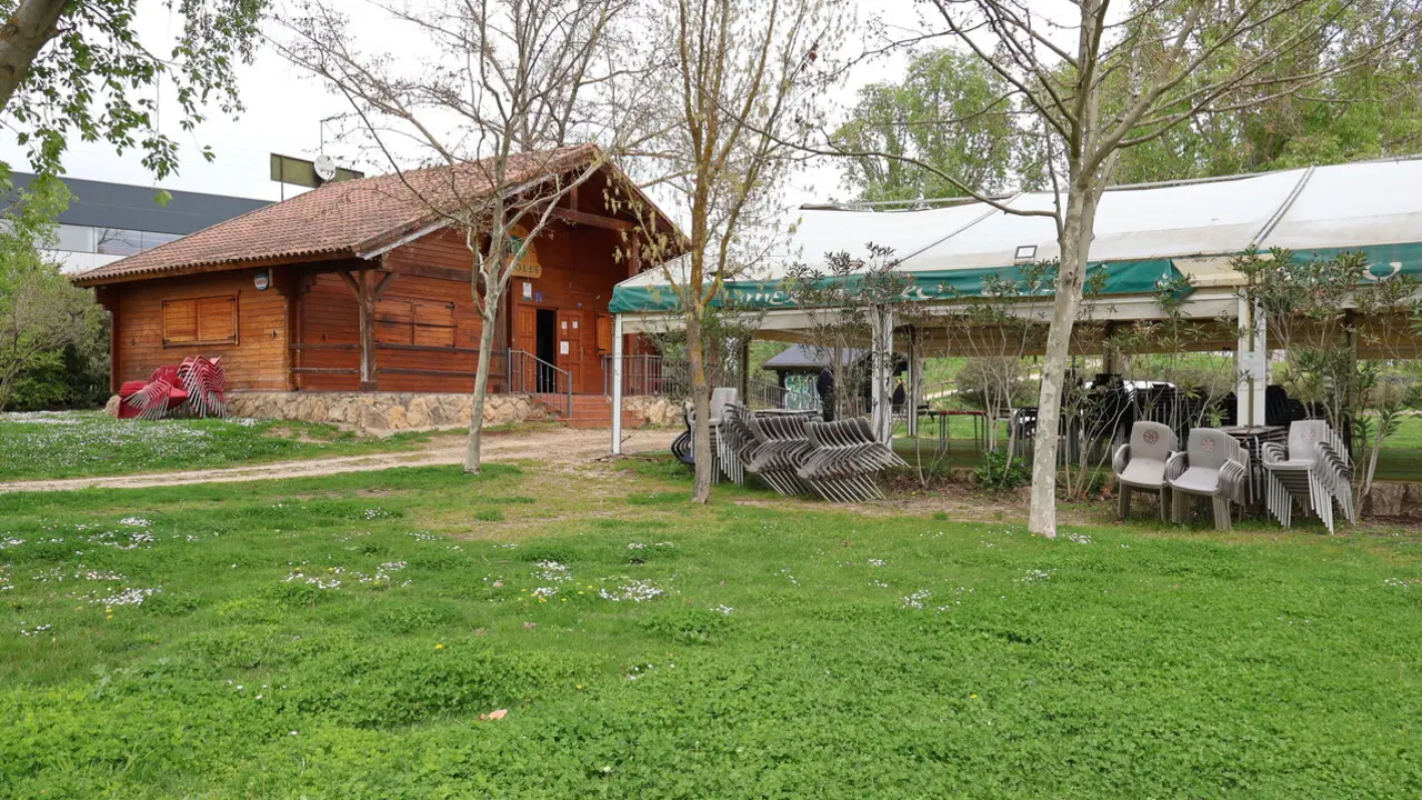 Merendero Los Tres &Aacute;rboles