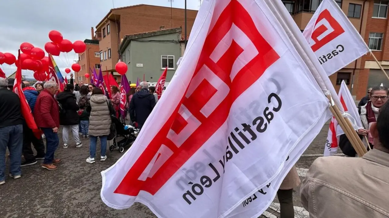 CCOO y UGT.  Manifestaci&oacute;n 1 de mayo, D&iacute;a Internacional del Trabajado. Imagen de archivo