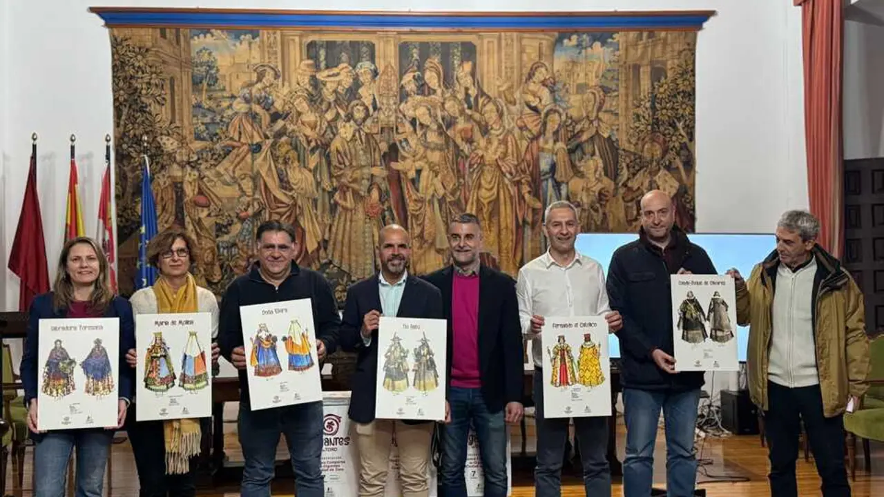 Presentación creación Comparsa en el Ayuntamiento de Toro