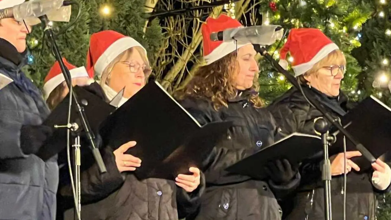 Villancicos AC Las Flores Plaza de los Sue&ntilde;os_7