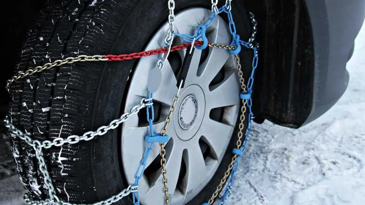 Cadenas nieve coche