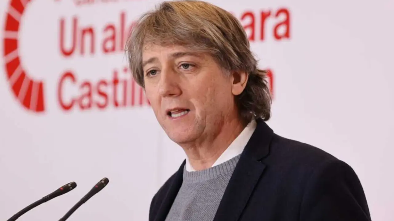 Carlos Mart&iacute;nez