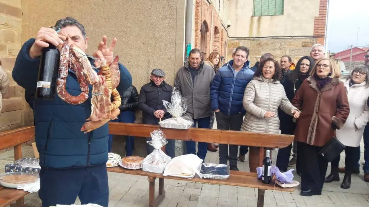 El alcalde en la subasta de San Ant&oacute;n de Granja de Moreruela