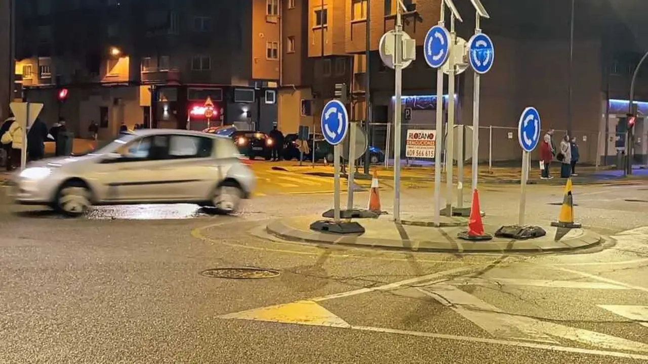 Se&ntilde;ales en la rotonda de San L&aacute;zaro