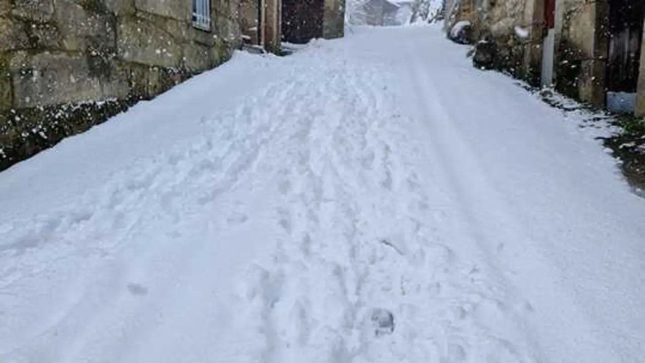 Nieve en Chanos de Sanabria - imagen cedida Jes&uacute;s Guerra_10