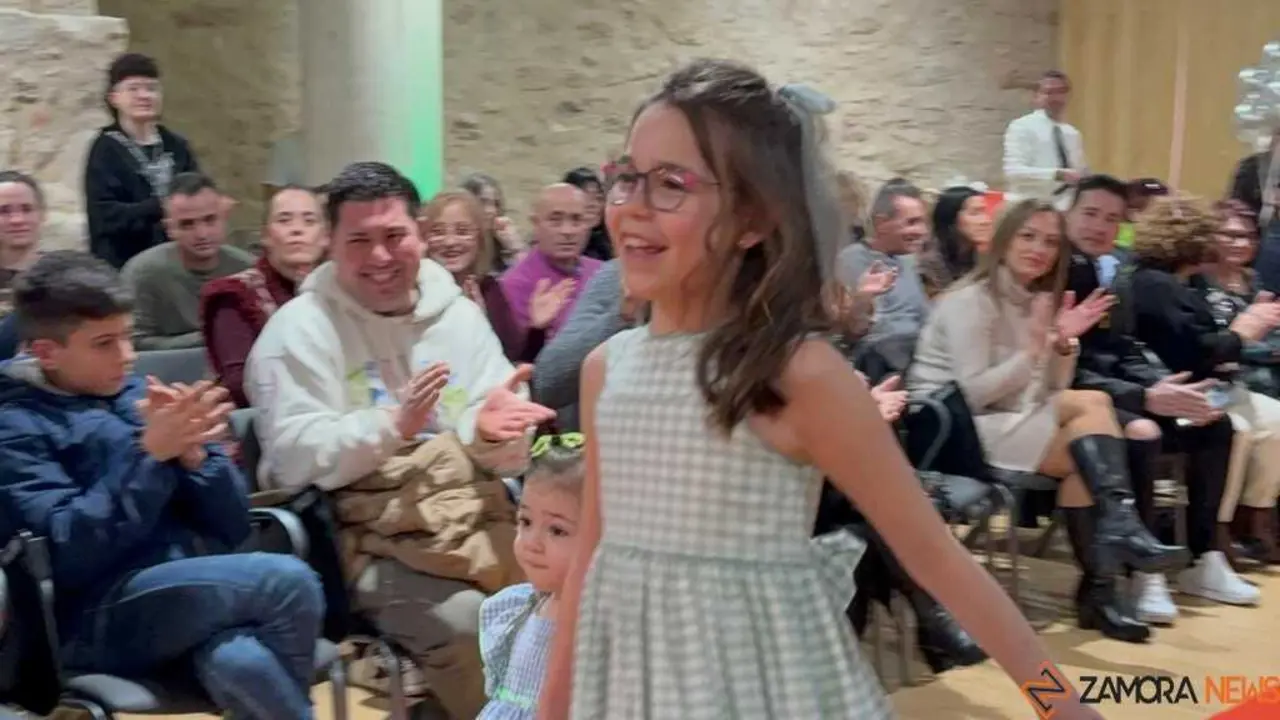 desfile de moda solidario en Zamora_14